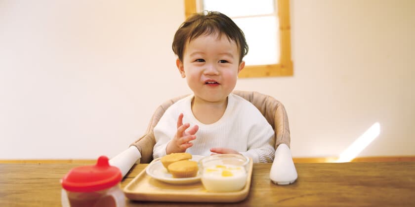 混ぜてレンジで1分チンするだけ！
小麦・砂糖・アルミニウム不使用の
「きなこ蒸しぱんミックス」2022年3月中旬発売