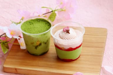 新登場の『桜抹茶味』と『特上煎茶味』