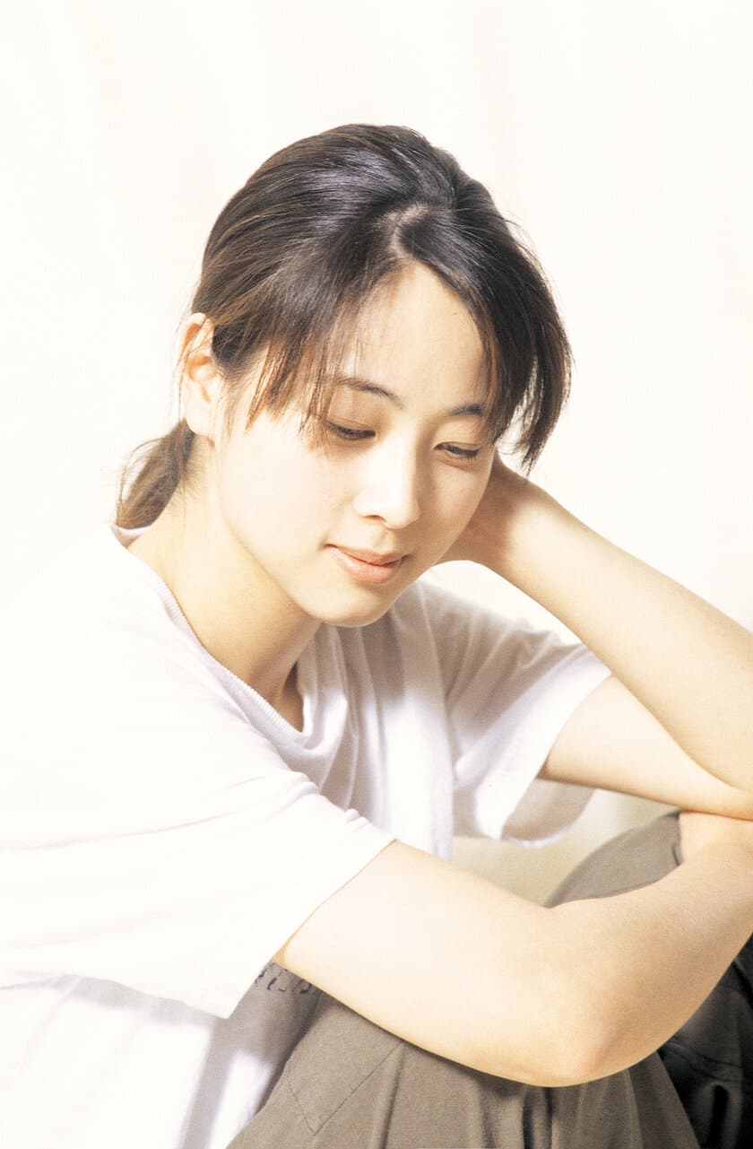 【MUSIC ON! TV（エムオン!）】
3ヶ月連続「ZARD×エムオン!」特別企画決定！
ZARD 30周年イヤーを締めくくった
豪華記念ライブも独占放送！
3/25(金)からZARDデータBOOK
「What a Rare Issue!」(非売品)が
先着でもらえるプレゼントキャンペーンもスタート！