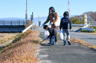 21年11月28日まるごとゴミ拾い山梨