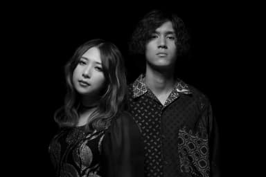 GLIM SPANKY