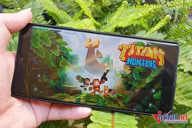 Titan Huntersは、「日本のアプリストアのトップ無料アプリ」で3位を達成