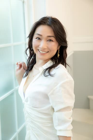 代表 高橋 麻里子 写真