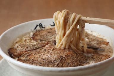 カルボナーララーメン麺