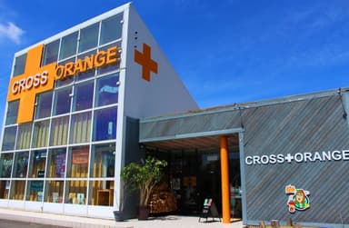 アウトドアショップ CROSS ORANGE