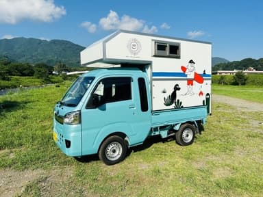 『RYU　AMBE』氏ペイントの特別車両