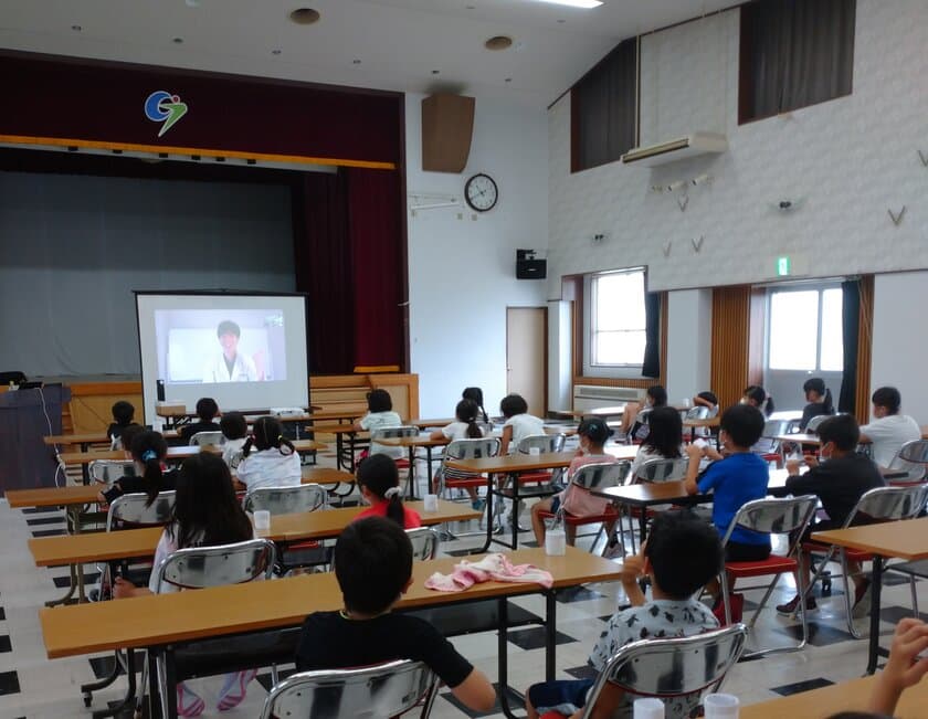 コロナ禍の夏休みでも「子ども達の笑顔」を作るイベントを提案　
オンライン理科実験教室を8月30日(火)まで開催！