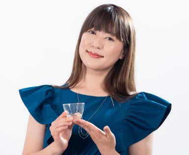 日本酒きき酒師の氏家エイミーさん