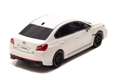 スバル WRX STI Type RA-R (VAB) 2018 Crystal White Pearl：右後