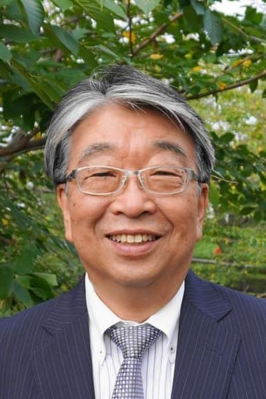 代表取締役会長　林 英次