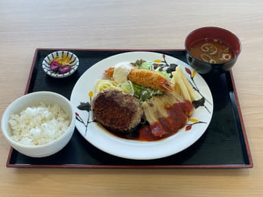 「おとなさまランチ」