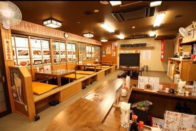 つぶら屋店舗内観