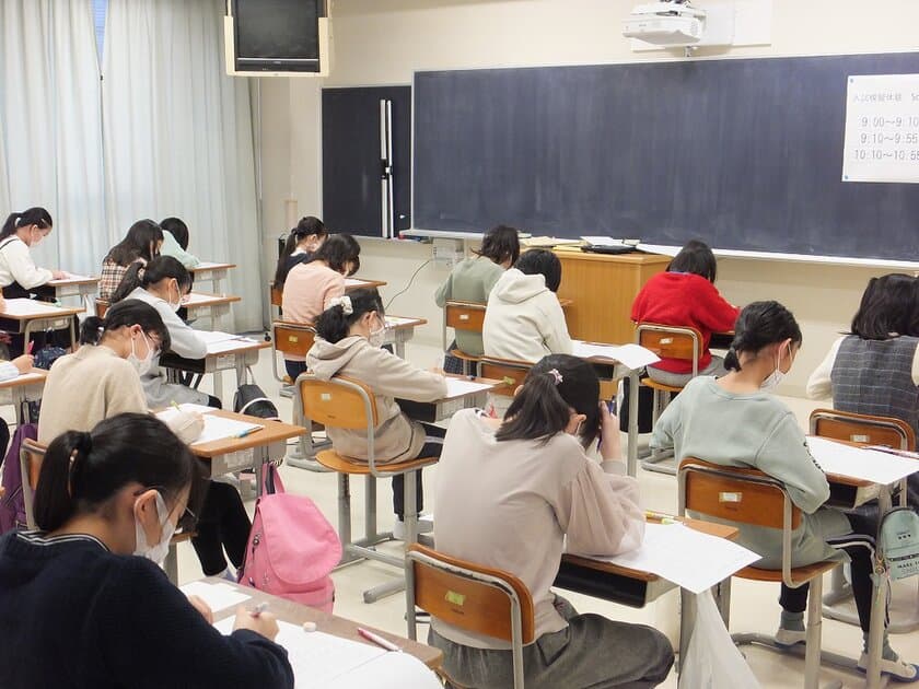 麹町学園女子が中学入試を体験できる「入試模擬体験」を
11月27日・12月11日を本学園にて開催