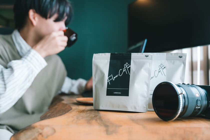 人気ガジェットYouTuberと共同開発のブレンドコーヒー
『Flex Coffee』を11月5日に販売開始！