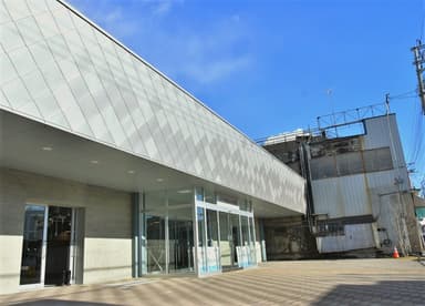 八戸市魚菜小売市場前広場(オープンスペース)