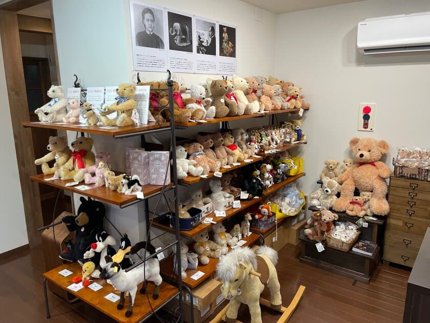 盛岡市の紺屋町番屋でシュタイフとエルツ工芸の逸品を
展示・販売するクリスマス・フェアを11月22日より開催中！