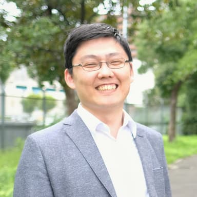 村中 直人氏