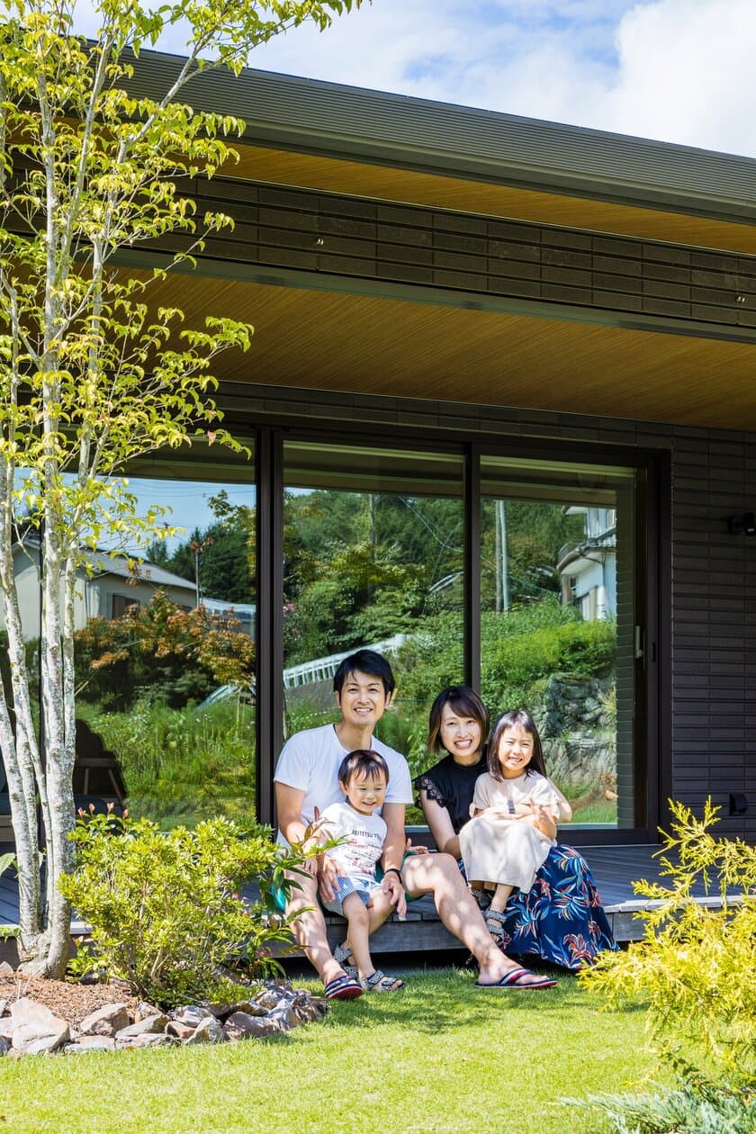 広い空間で快適生活　電気代も削減できる「モダン」な平屋　
～様々な事業を紹介する「積水ハウス ストーリー」の
最新情報を公開～