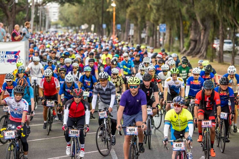 ハワイ・オアフ島の魅力を自転車で楽しむ
人気のリゾートライドイベント
第40回記念大会　ホノルルセンチュリーライド2023
参加ライダー募集開始！！！