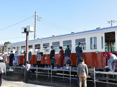 廃線になった鹿島鉄道の実車両を使った撮影