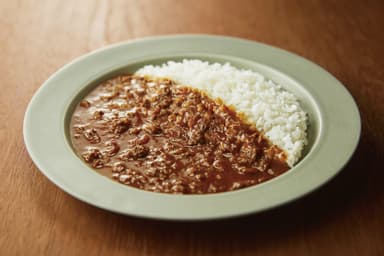 ライムチリマトンキーマカレー　皿盛り