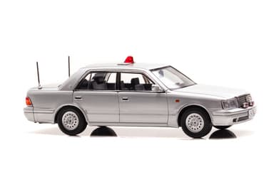 1/43 トヨタ クラウン (JZS155Z) 2000 大阪府警察交通部交通機動隊車両 (覆面 銀)：右横