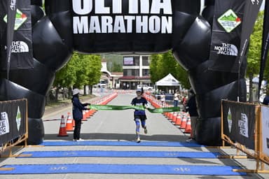 100km女子1位_清宮選手