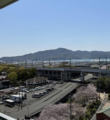 8階からの景色「海が見渡せる」