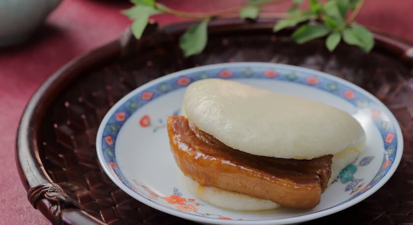 70年越しの恩返し　
角煮まんじゅうの岩崎本舗が阿蘇くまもと空港限定で
「くまもと角煮まんじゅう」を5月20日(土)より販売開始！