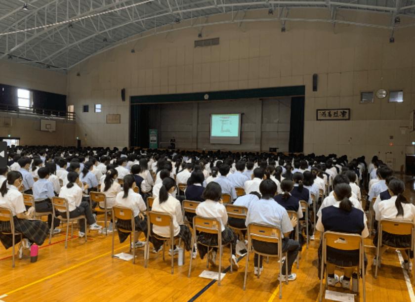 ＜自転車の安全利用促進委員会レポート＞　
高校生の通学時自転車事故全国ワースト14位の千葉県　
千葉県立松戸高等学校全校生徒約750名、
鎌ケ谷西高等学校約390名への「自転車の交通安全教室」を開催