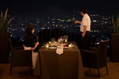 新日本三大夜景を望む