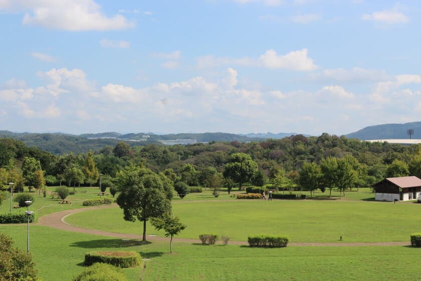 兵庫・三木総合防災公園に防災も学べる日帰りキャンプ場が登場　
ペナルティ・ヒデさんをゲストに迎える防災イベントを8/26に開催