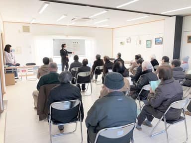 サービス説明会の様子：東本郷(横浜市緑区)