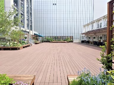 A館3階GREENING広場