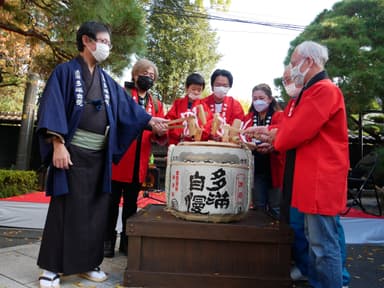 昨年の鏡開きの様子