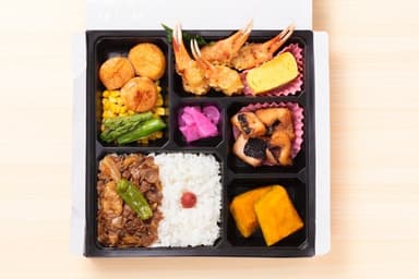 るもいの特選農作物と道産ホタテのスペシャル弁当(2)