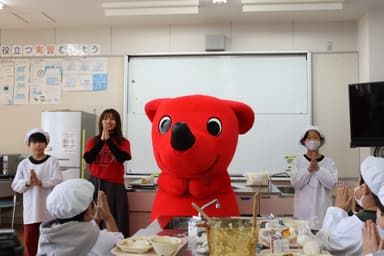 チーバくんが登場