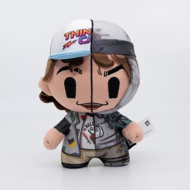 Stranger Things ぬいぐるみ　ダスティン画像