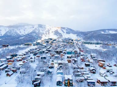 雪に覆われたニセコエリア