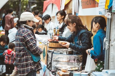 飲食テントブース