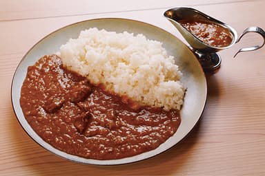 赤ふじ極みカレー 1&#44;490円(税込)