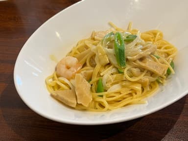 春の旬の食材とあわせてパスタ料理にアレンジ