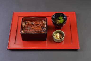 玄品の鰻重は「肝吸い」付