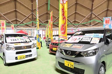 各メーカーの軽自動車が200台集合(3)