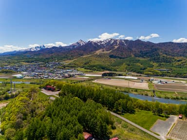 舞台の富良野盆地