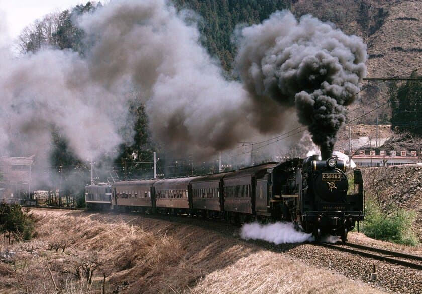 SLパレオエクスプレス旧型客車特別運行記念　
4月17日(水)・21日(日)に『旧型客車撮影会』実施！