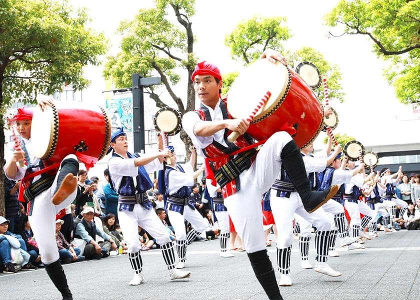 20万人以上がG.W.に川崎で沖縄気分を満喫！
第21回『はいさいFESTA2024』開催
～沖縄グルメ屋台・物販 過去最多 約100店・出演者数50組以上～
開催期間：2024年5月3日(金・祝)～6日(月・祝)