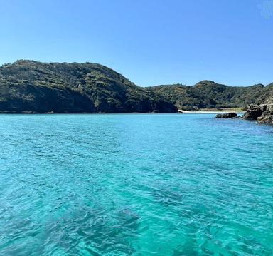 壱岐のエメラルドグリーンの海