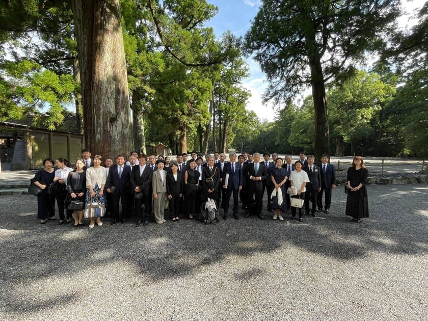 三千年の未来会議　伊勢セミナー
【生命の源泉　伊勢神宮の循環システム】を開催