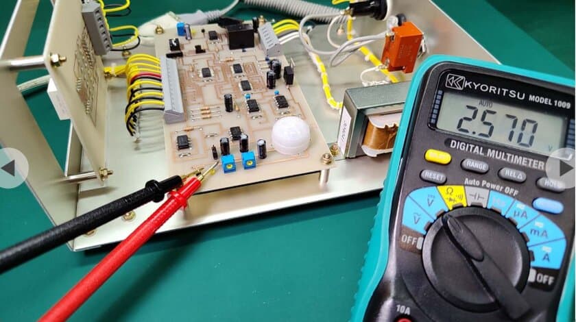 はんだ付けに必須の知識と技能を合わせて伝授！
電子機器組立て2級 実技試験 合格対策講習を2024年10月に実施